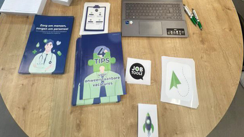 Boekjes, stickers en meer op de stagebeurs